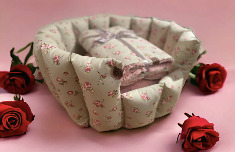 Dog bed Luxury Handcrafted Pocket Sided Dog Bed, Dolly Floral, with Sherpa Fleece Cushion