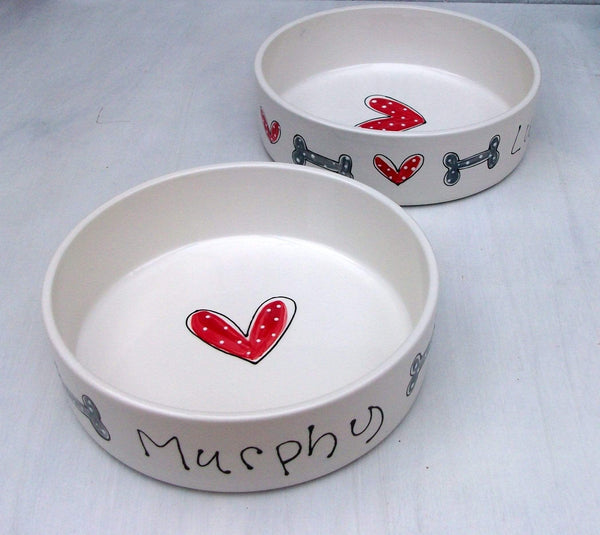 Dog Bowl Hearts and Bones / Small water bowl Personalised Dog Water Bowl