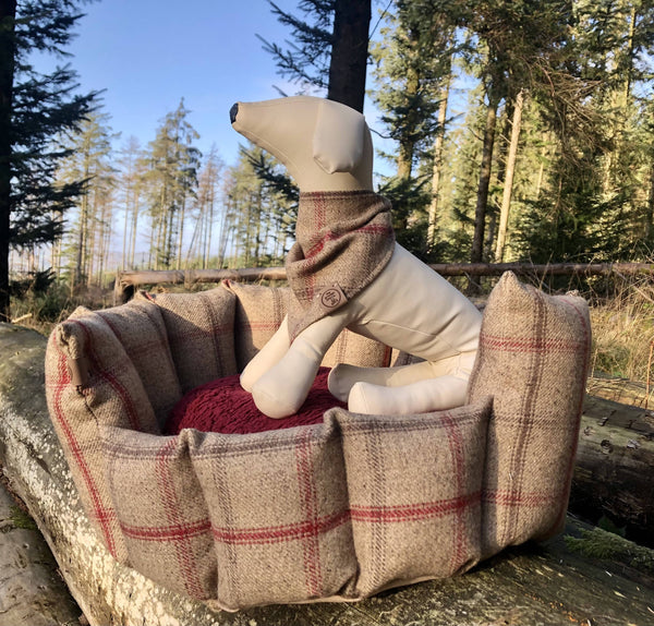 Dog bed Luxury Handcrafted Pocket Sided Dog Bed with Sherpa Fleece Cushion