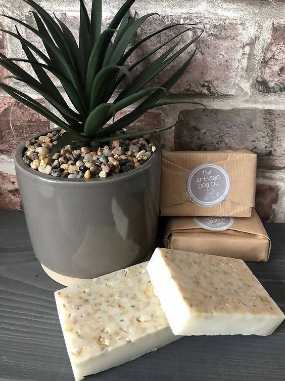 Dog Shampoo Oatmeal, Lemongrass and Lavender Organic Dog Shampoo Bar